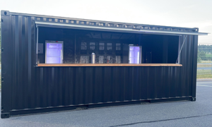 Barcontainer, 20 Fuß, schwarz